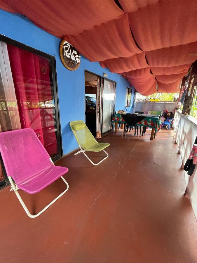 Pua Vaenga Vandrarhem Hanga Roa Exteriör bild